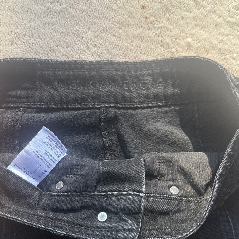 American Eagle Black Button-Up Denim Skirt - Picture 3 of 3